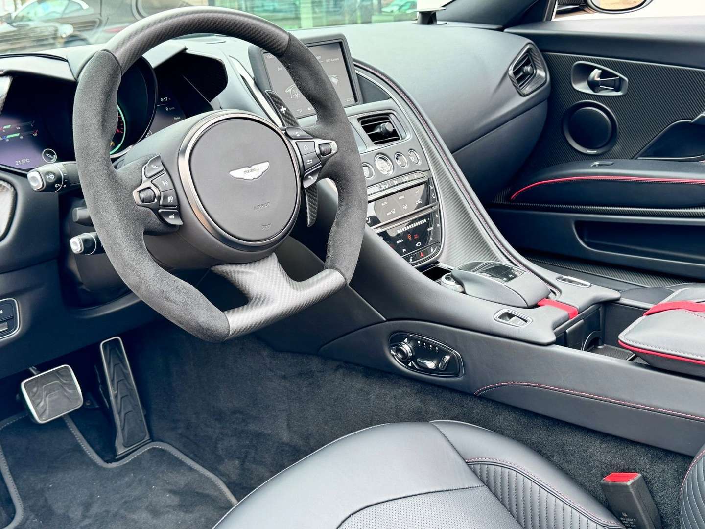 Aston Martin DBS Volante 770 Ultimate Limited 1 Of 199 - 2023 - Joinsteer - #10