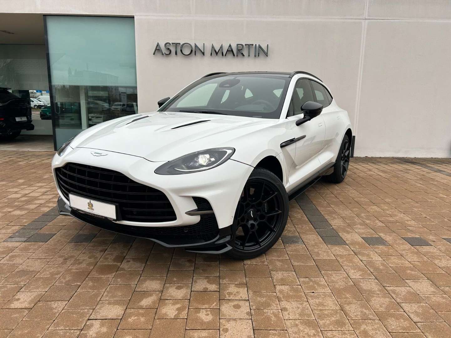 Aston Martin DBX 4.0 V8 DBX707 Lunar White - 2025 - Joinsteer - #1