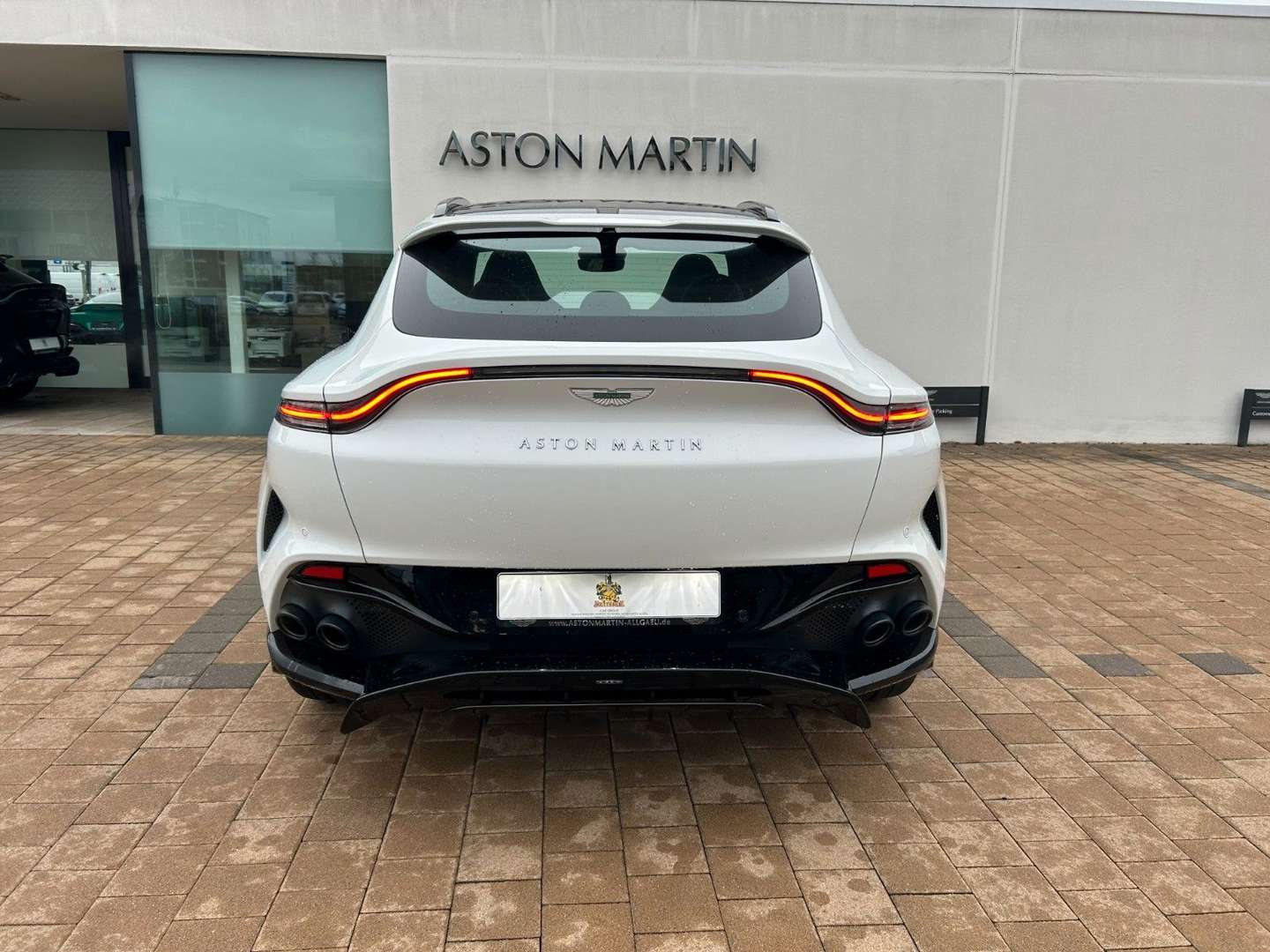 Aston Martin DBX 4.0 V8 DBX707 Lunar White - 2025 - Joinsteer - #4