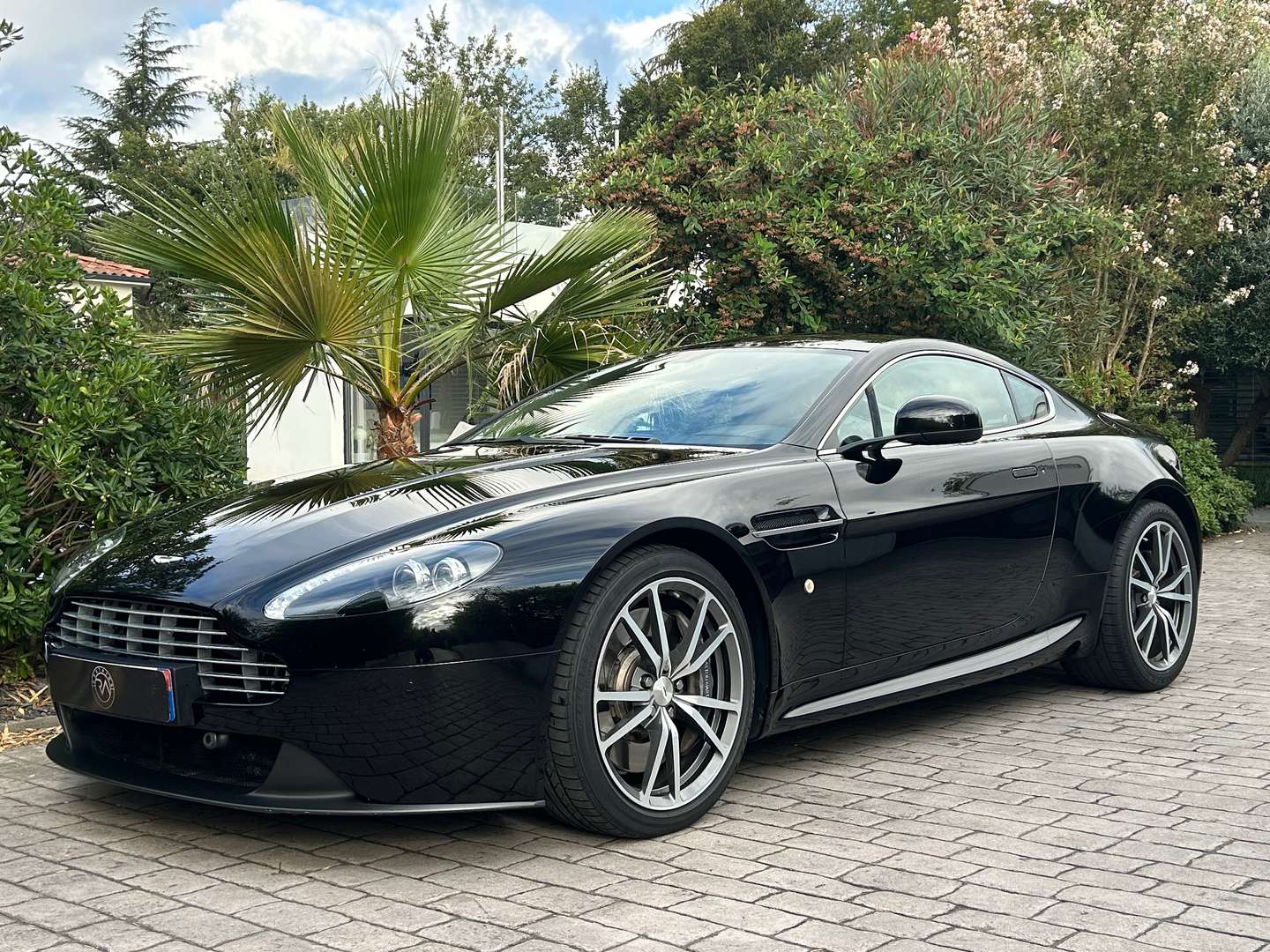 Aston Martin Vantage V8 - 2017 - Joinsteer - #2