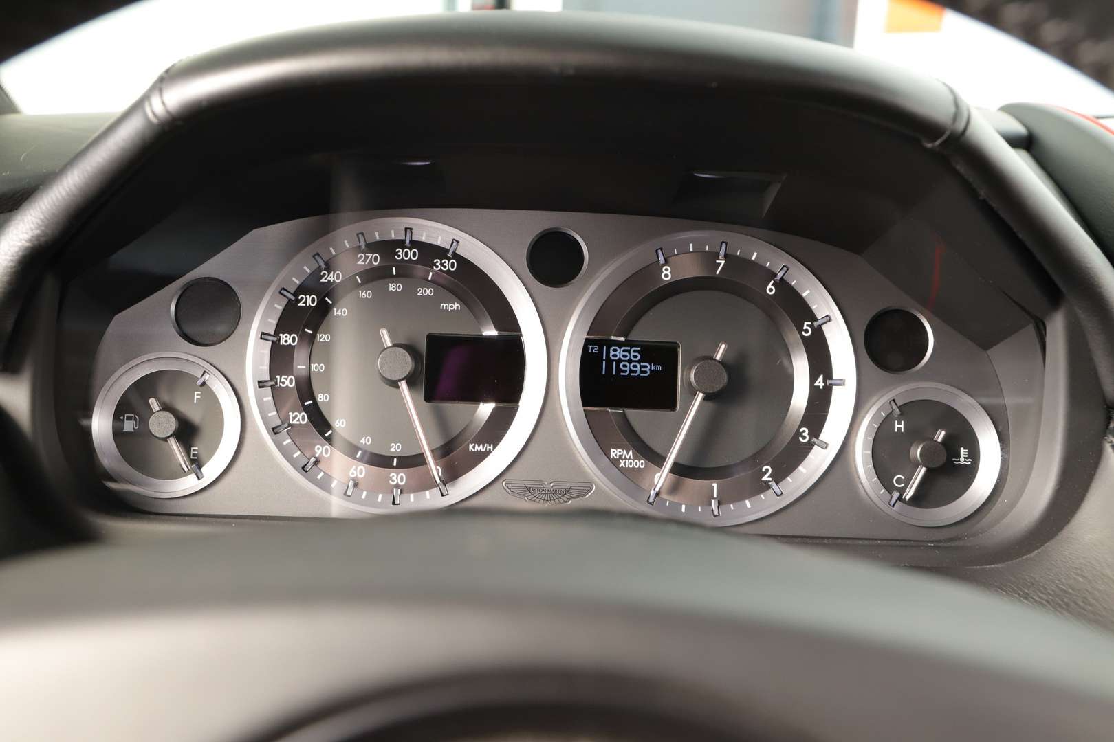 Aston Martin V8 Vantage Roadster AMR Sportshift - 2019 - Joinsteer - #17