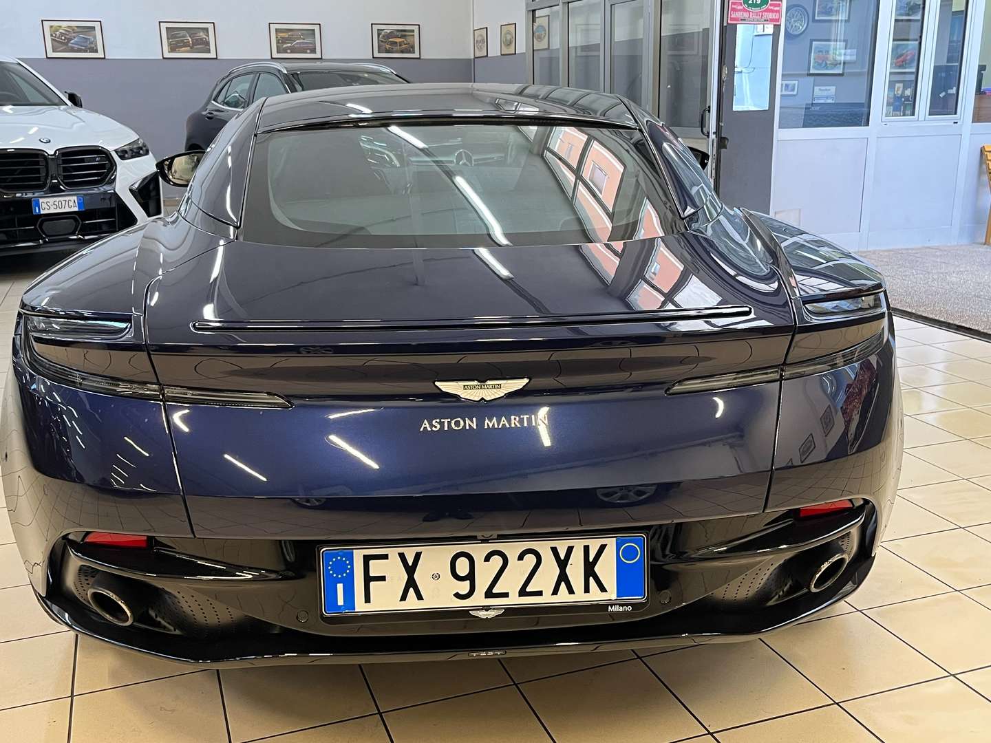 Aston Martin DB11 Coupé 4.0 V8 Auto - 2019 - Joinsteer - #3