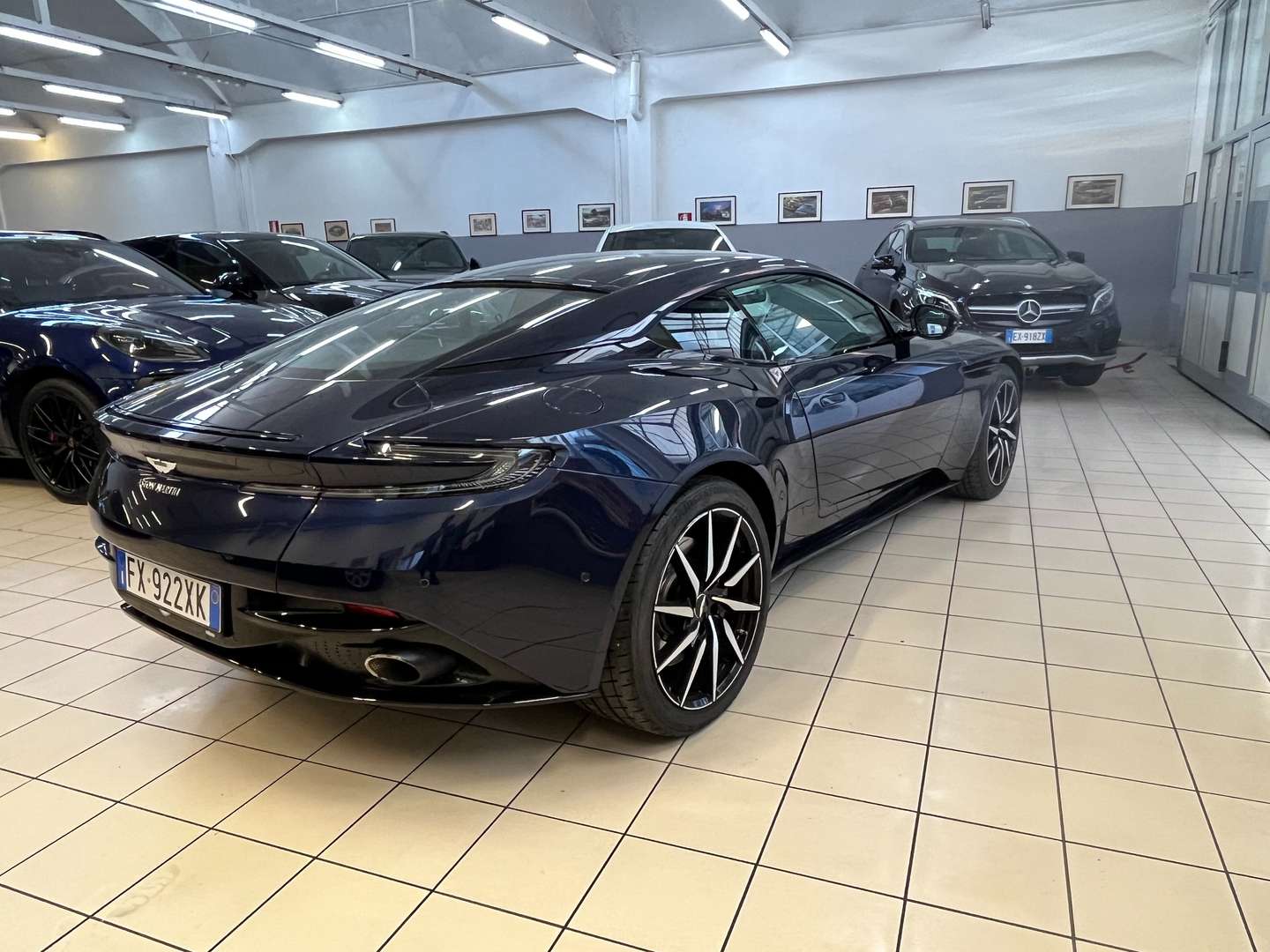 Aston Martin DB11 Coupé 4.0 V8 Auto - 2019 - Joinsteer - #8