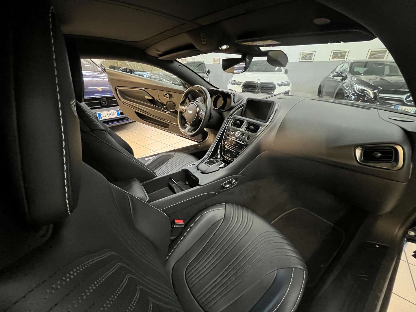 Aston Martin DB11 Coupé 4.0 V8 Auto - 2019 - Joinsteer - #21