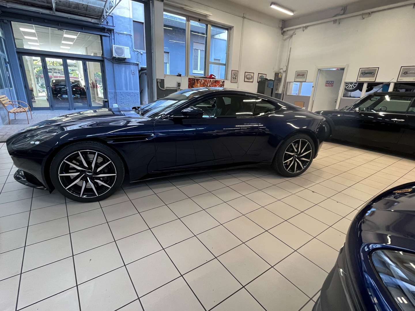 Aston Martin DB11 Coupé 4.0 V8 Auto - 2019 - Joinsteer - #25