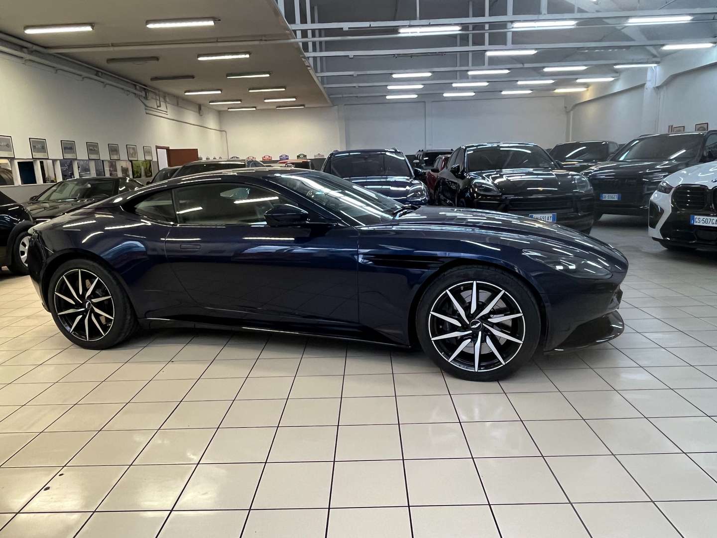Aston Martin DB11 Coupé 4.0 V8 Auto - 2019 - Joinsteer - #29