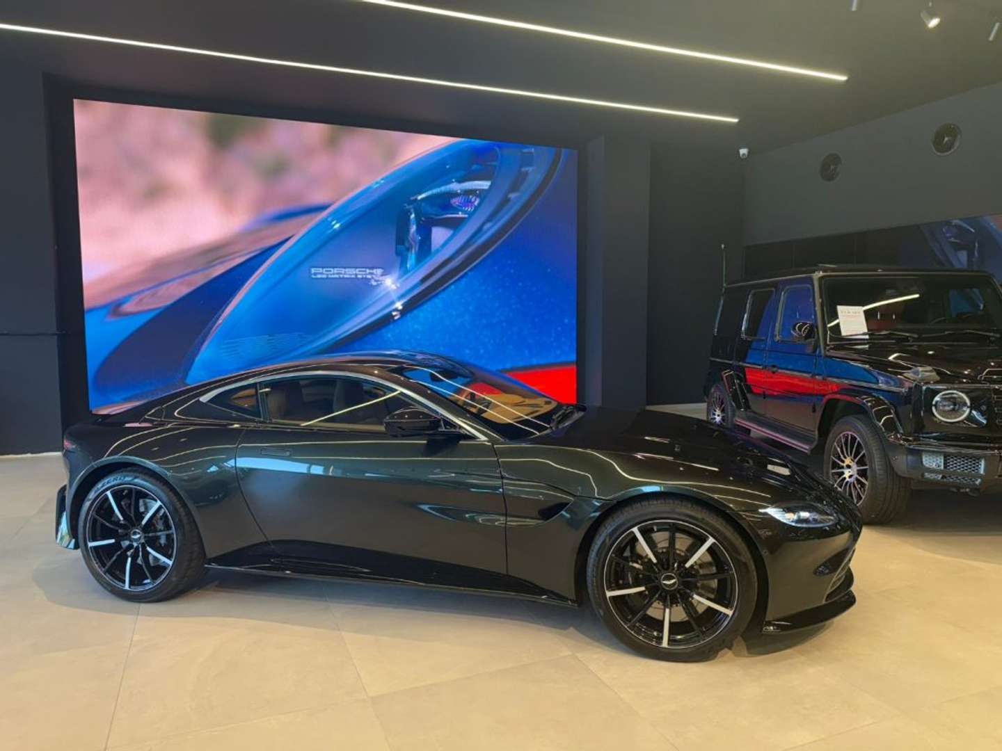 Aston Martin Vantage Coupe - 2021 - Joinsteer - #1