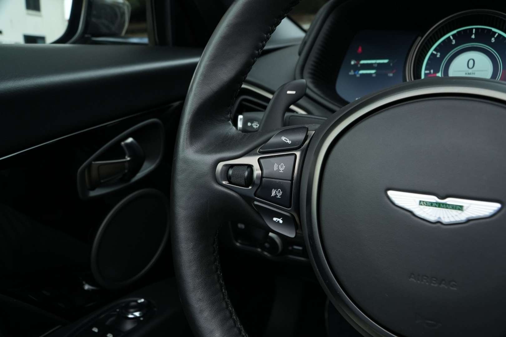 Aston Martin DB11 Volante 4.0 V8 Convertible - 2021 - Joinsteer - #10