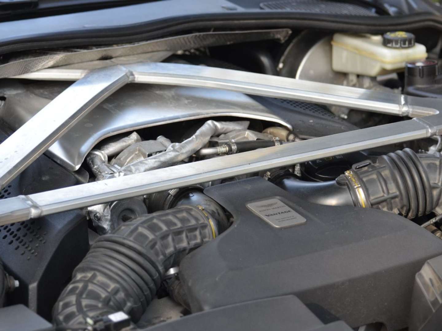 Aston Martin V8 4.0 V8 - 2019 - Joinsteer - #13