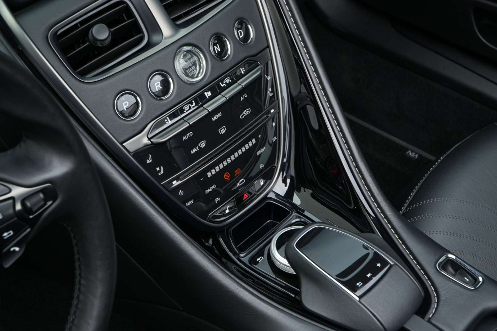 Aston Martin DB11 Volante 4.0 V8 Convertible - 2021 - Joinsteer - #20