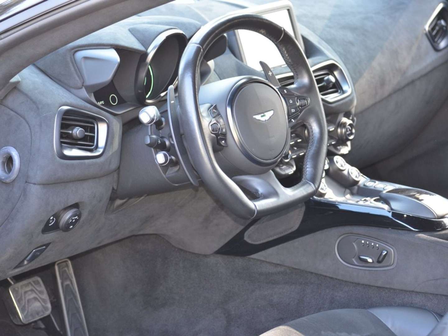 Aston Martin V8 4.0 V8 - 2019 - Joinsteer - #22