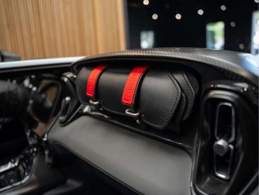 Aston Martin Speedster 5.2 V12 — photo 43