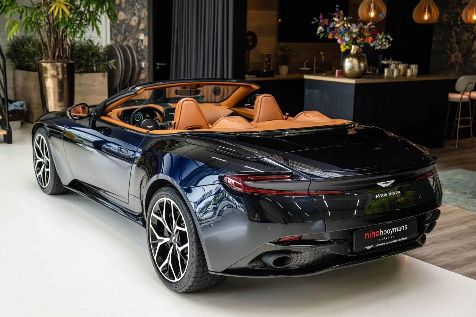 Aston Martin DB11 Volante 4.0 V8 - 2018 - Joinsteer - #9
