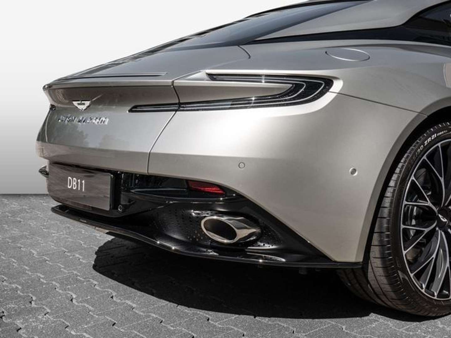 Aston Martin DB11 Coupé V8 - 2023 - Joinsteer - #6