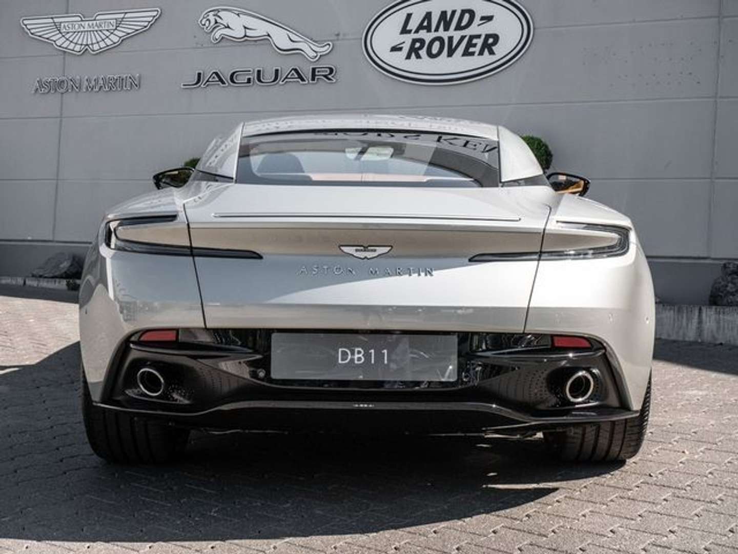 Aston Martin DB11 Coupé V8 - 2023 - Joinsteer - #13