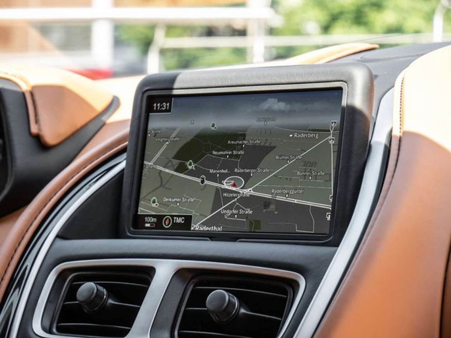 Aston Martin DB11 Coupé V8 - 2023 - Joinsteer - #19