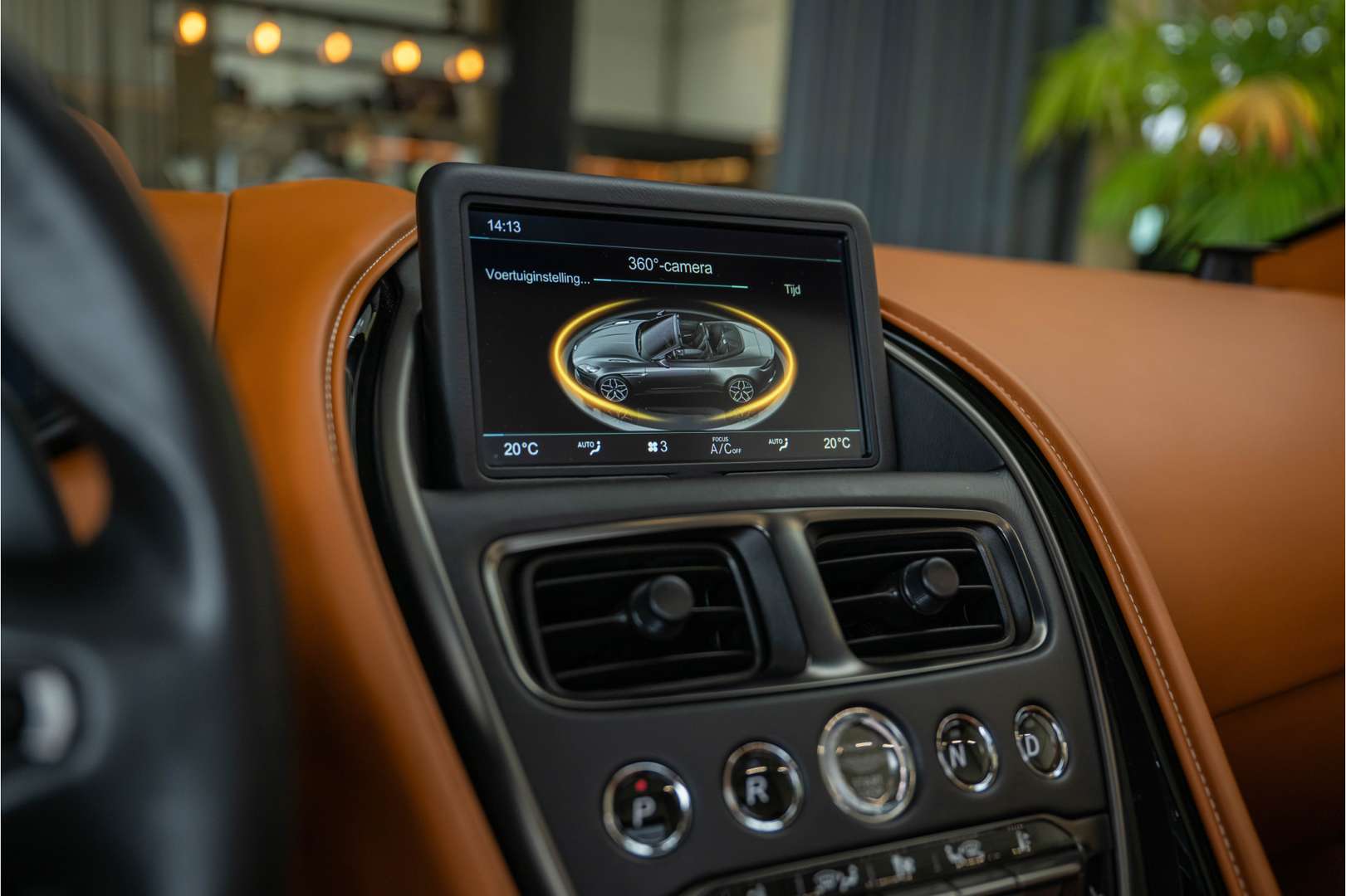 Aston Martin DB11 Volante 4.0 V8 - 2018 - Joinsteer - #30