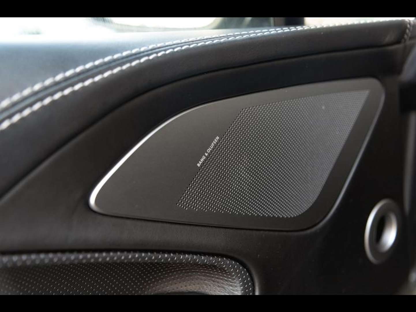 Aston Martin Vanquish V12 5.9 570ch Touchtronic III - 2017 - Joinsteer - #10