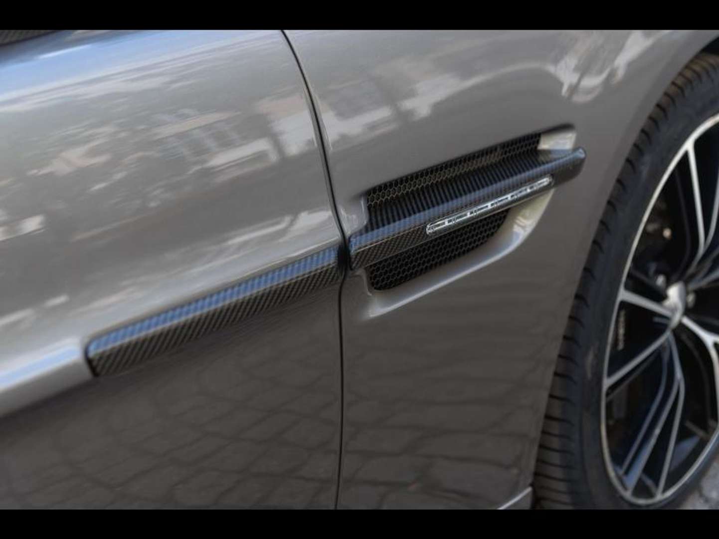 Aston Martin Vanquish V12 5.9 570ch Touchtronic III - 2017 - Joinsteer - #18