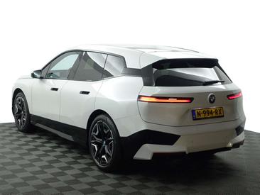 BMW IX Gold Edition XDrive40 — photo 5