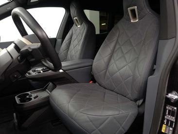 BMW IX M Sport Plus XDrive40 — photo 24