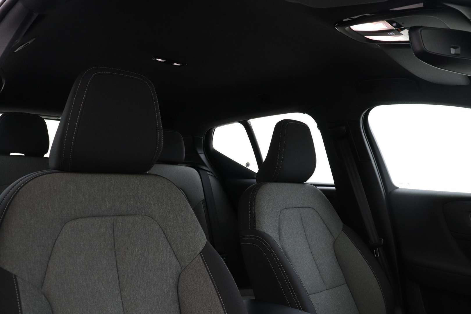 Volvo XC40 B4 Plus - 2025 - Joinsteer - #3