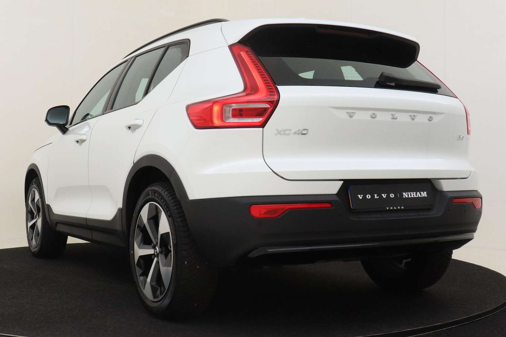 Volvo XC40 B4 Plus - 2025 - Joinsteer - #4