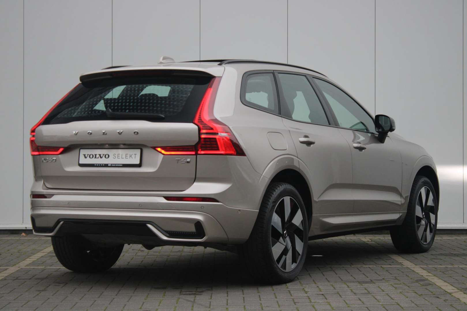 Volvo XC60 T6 Recharge Ultimate - 2024 - Joinsteer - #1