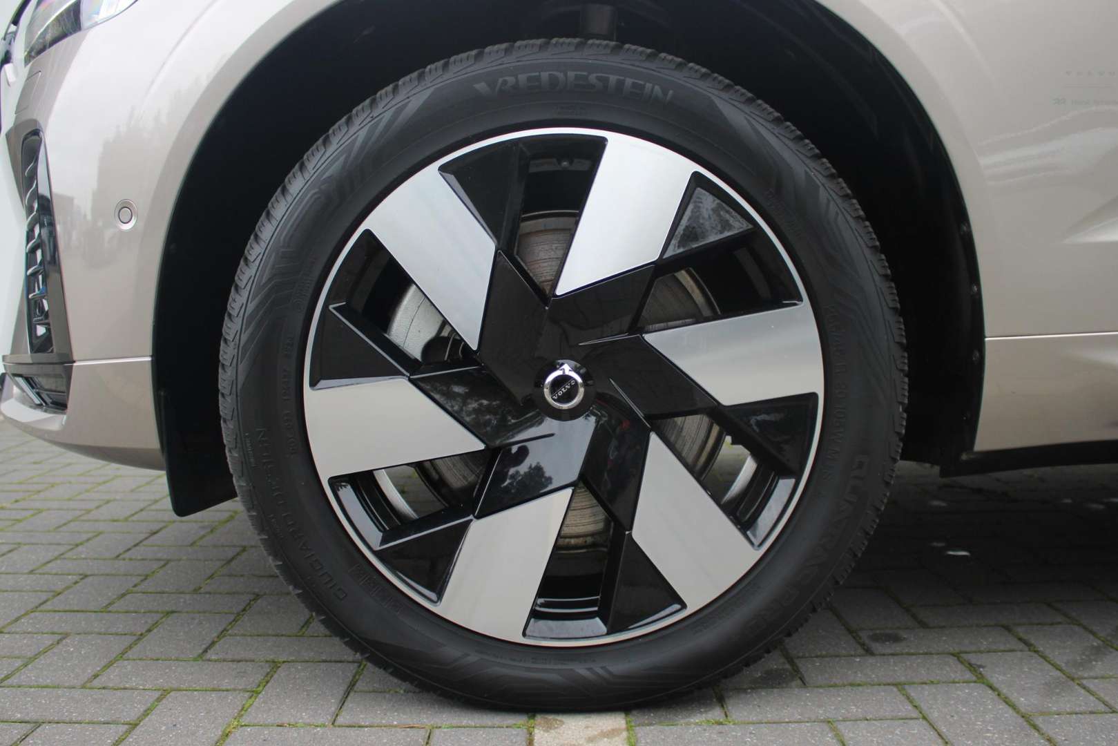 Volvo XC60 T6 Recharge Ultimate - 2024 - Joinsteer - #4