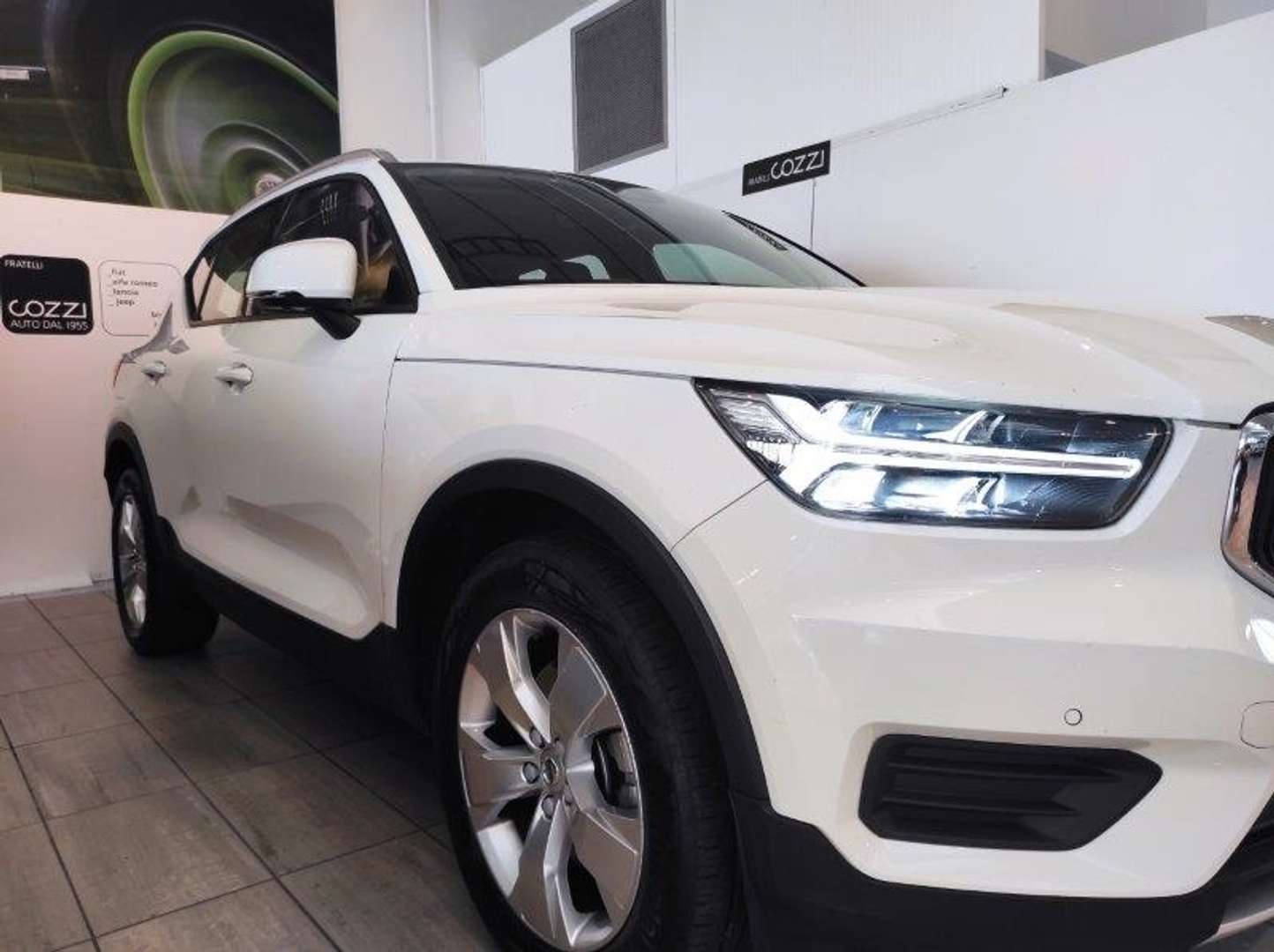 Volvo XC40 B4 Momentum - 2022 - Joinsteer - #3