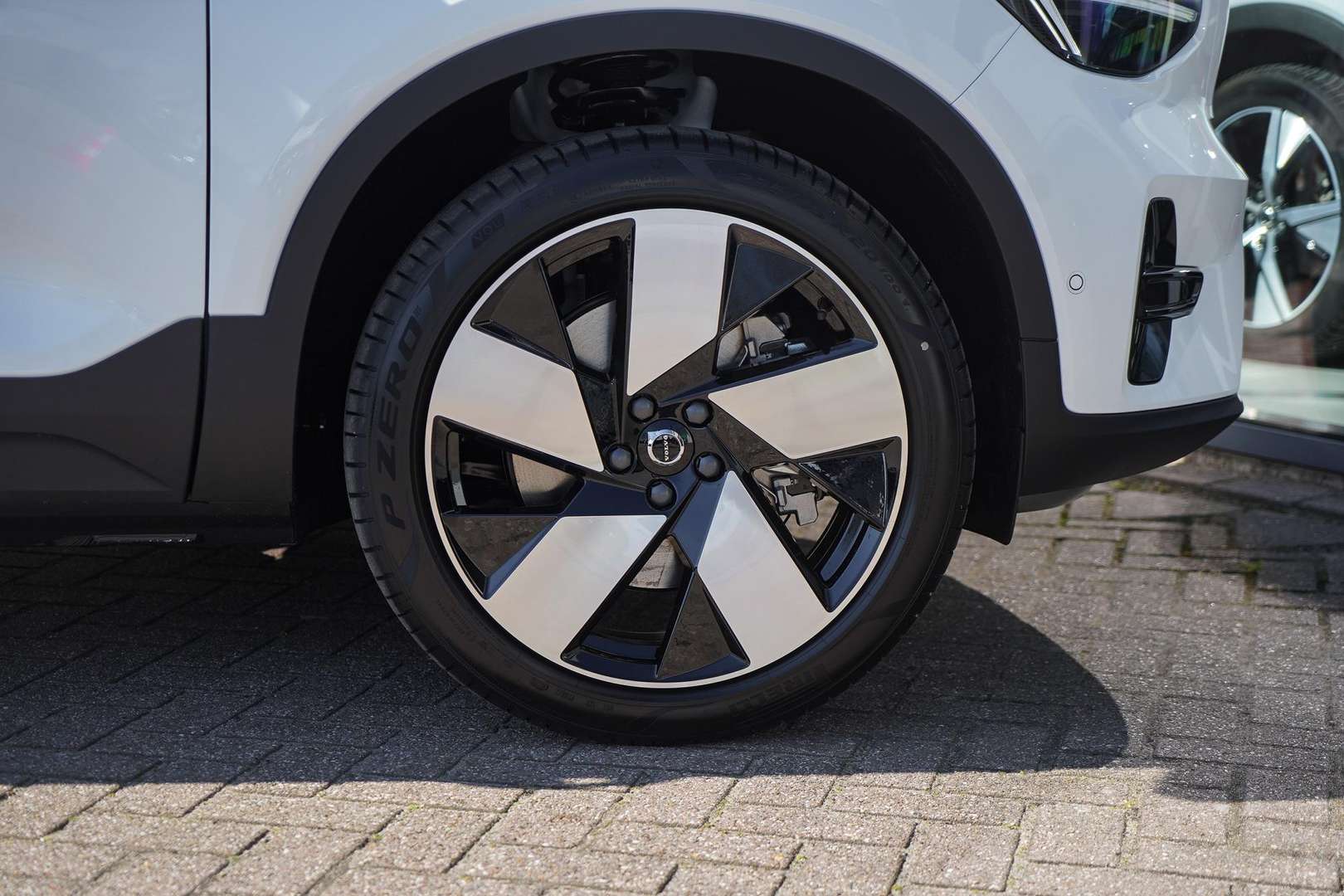 Volvo EX40 Recharge Ultimate - 2025 - Joinsteer - #7