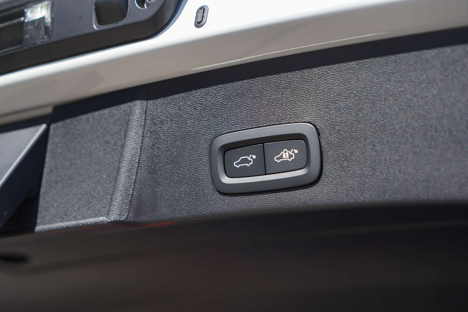 Volvo EX40 Recharge Ultimate - 2025 - Joinsteer - #11