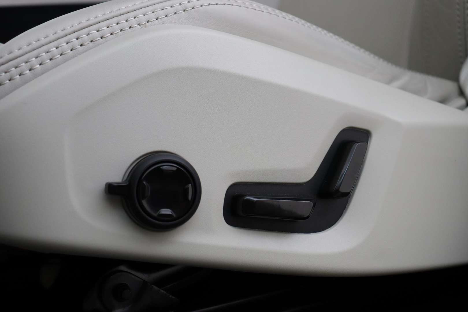 Volvo XC60 T6 Recharge Ultimate - 2024 - Joinsteer - #21