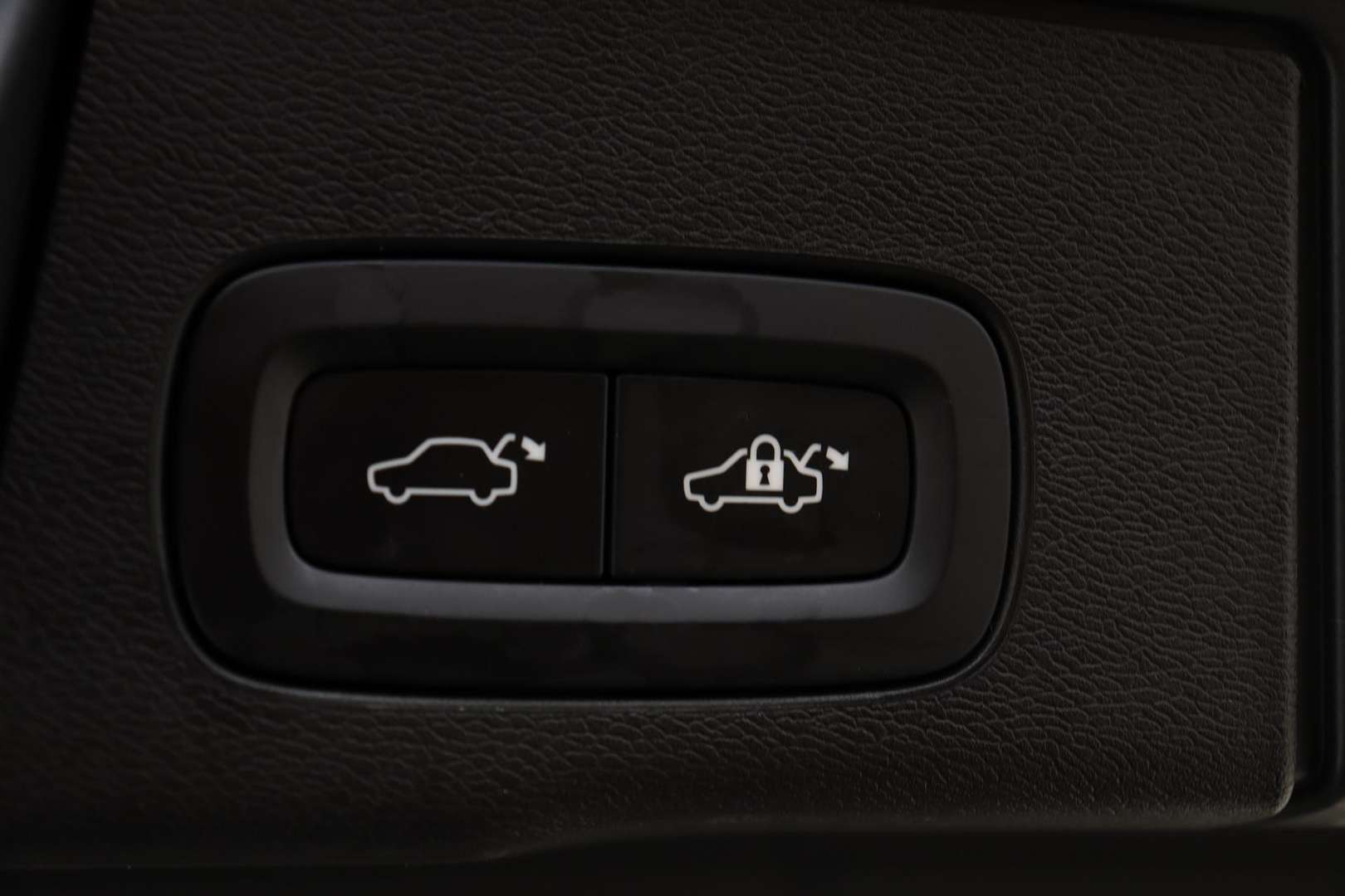 Volvo XC60 T6 Recharge Ultimate - 2024 - Joinsteer - #36