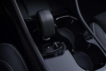 Volvo EX40 Recharge Ultimate — photo 27