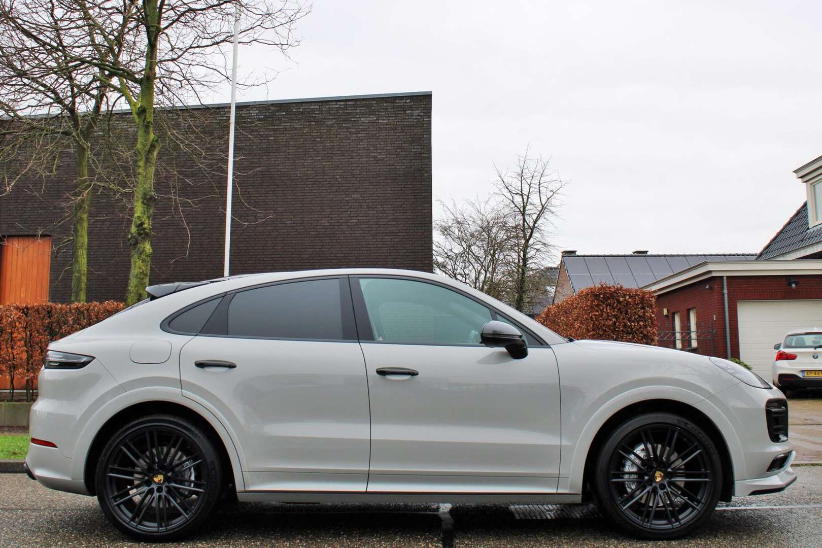 Porsche Cayenne E-Hybrid - 2021 - Joinsteer - #1