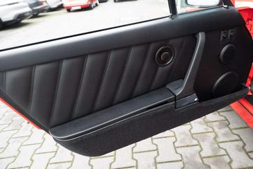 Porsche 964 C2 — photo 7