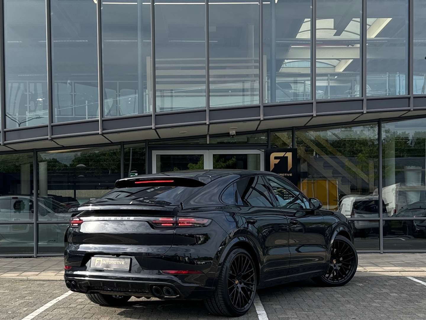 Porsche Cayenne Coupé E-Hybrid - 2021 - Joinsteer - #3