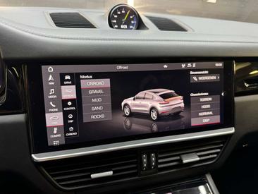 Porsche Cayenne III E-Hybrid — photo 37