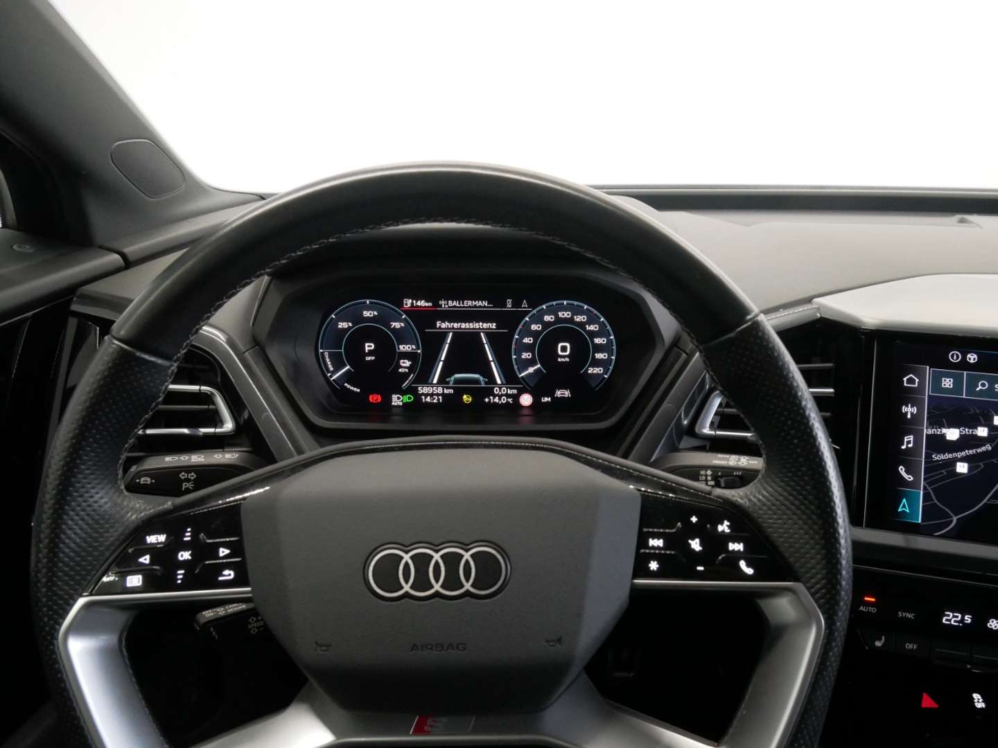 Audi Q4 S Line 45 TFSI E - 2022 - Joinsteer - #13