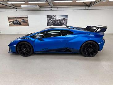 Lamborghini Huracán STO 60th Anniversary — photo 2