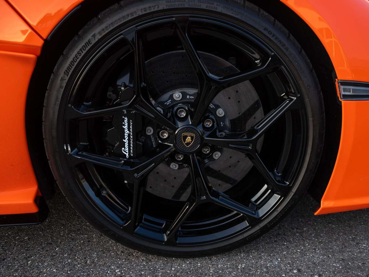 Lamborghini Revuelto V12 CORSA TEX STYLE PACKAGE - 2024 - Joinsteer - #12