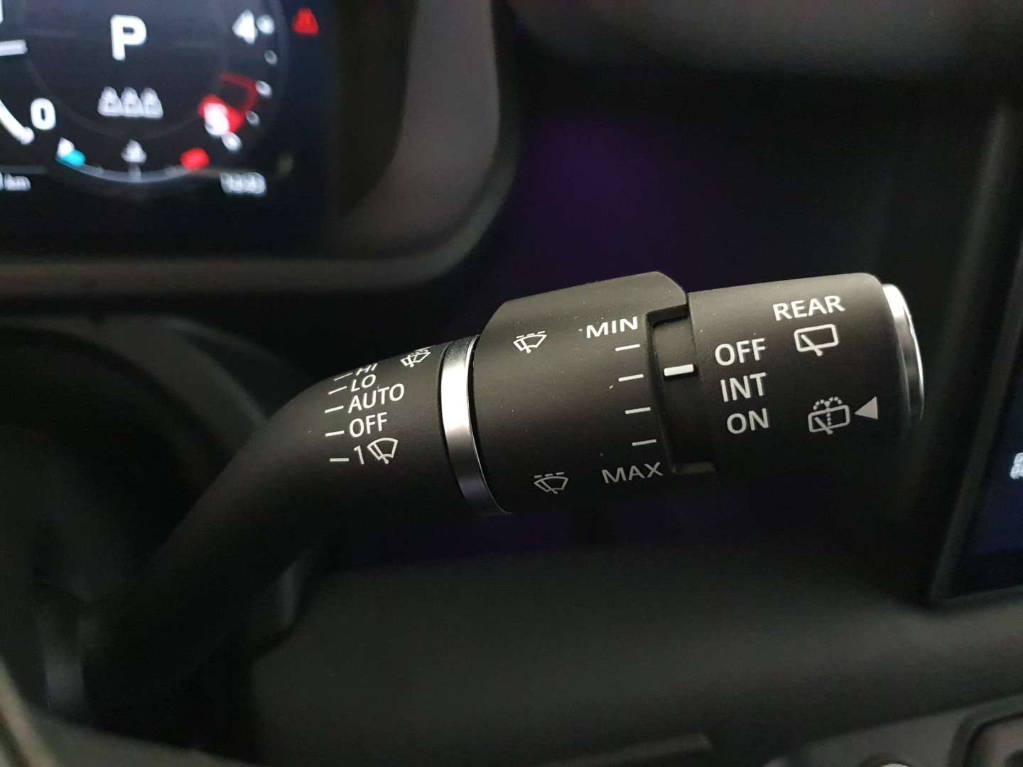 Land Rover Defender 90 D200 X-Dynamic SE - 2025 - Joinsteer - #28