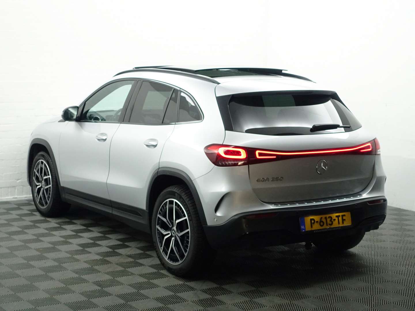 Mercedes EQA 250+ AMG Line - 2021 - Joinsteer - #4