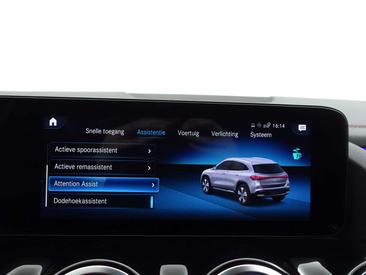 Mercedes EQA 250+ AMG Line — photo 13