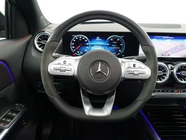 Mercedes EQA 250+ AMG Line — photo 16