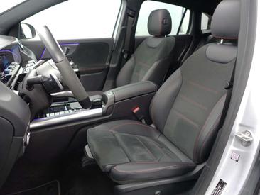 Mercedes EQA 250+ AMG Line — photo 26
