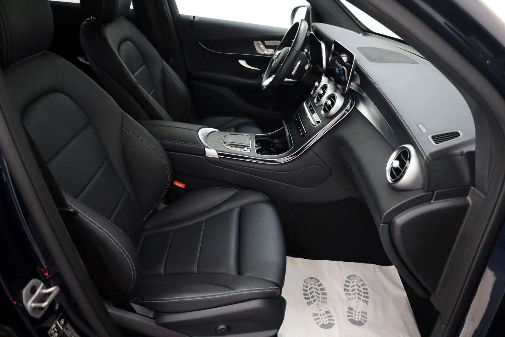 Mercedes GLC Coupé 300 Night Edition - 2022 - Joinsteer - #4