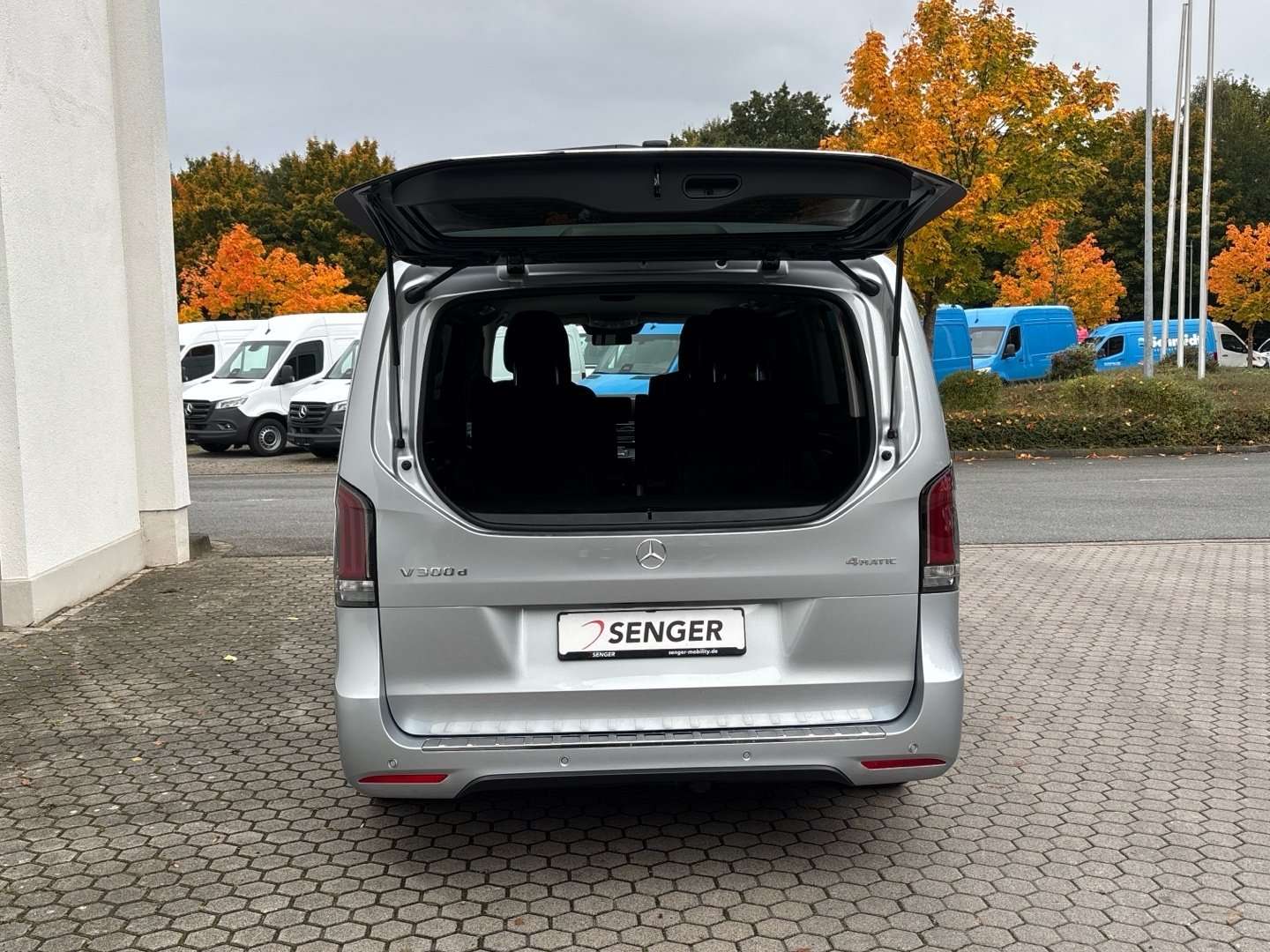 Mercedes V 300 300 Avantgarde - 2025 - Joinsteer - #7