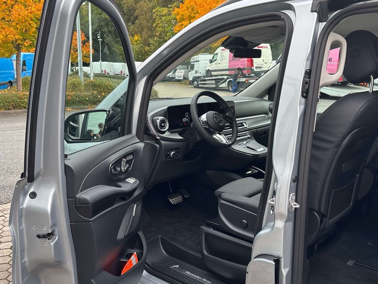 Mercedes V 300 300 Avantgarde - 2025 - Joinsteer - #10
